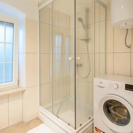 Franco Porec Oasis Apartment Jehnici